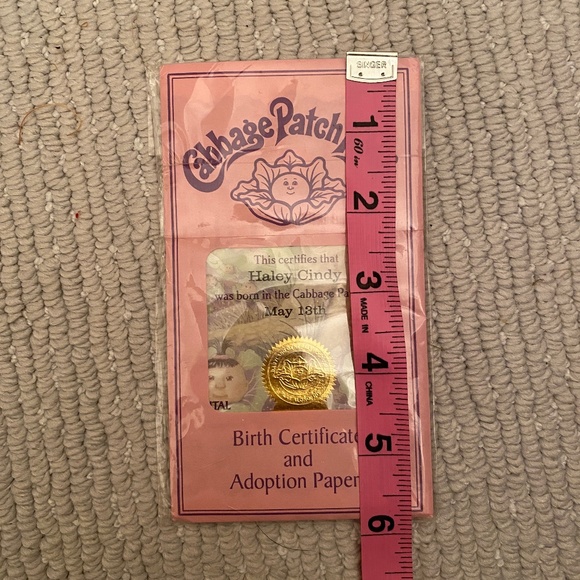 Cabbage Patch Kids I Sealed I Birth Certificate & Adoption Papers - Picture 9 of 10